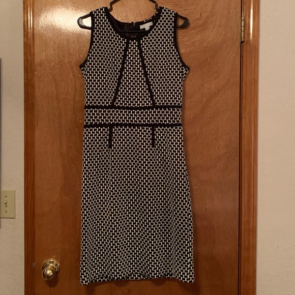 NEW YORK AND COMPANY “stretch” woman’s dress - Picture 1 of 5